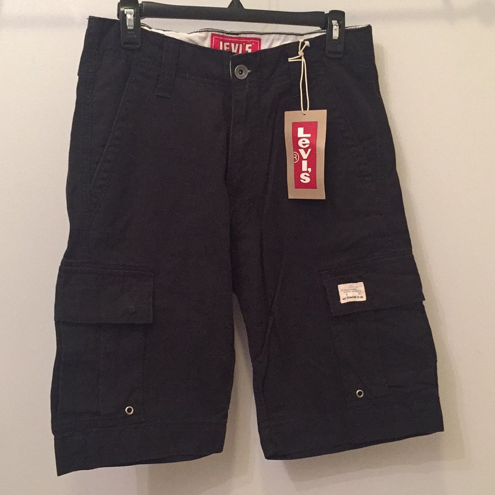 Levi’s cargo shorts black size 30